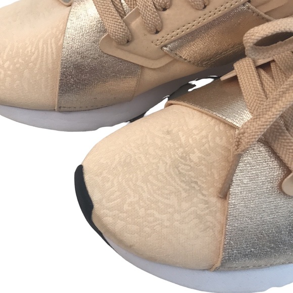 PUMA Muse Pink & Metallic Rose Gold Sneaker Running Shoes - Size 7.5 - Picture 6 of 12